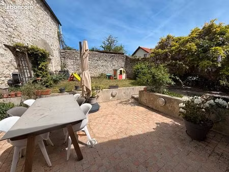 maison de ville 110m² rénovée - jardin sud est - proche gare & écoles