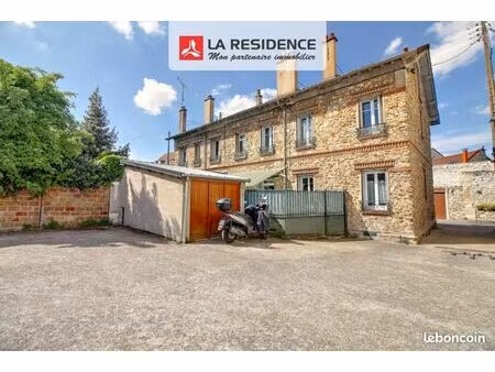 appartement 4 pièces 65 m²