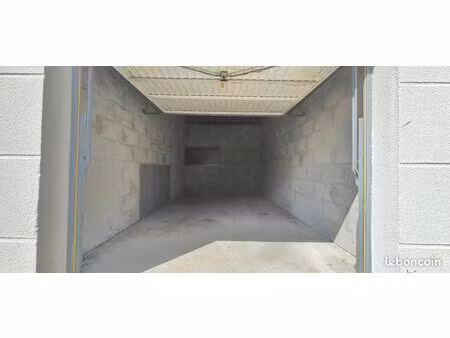 parking/box 16 m² marly-la-ville