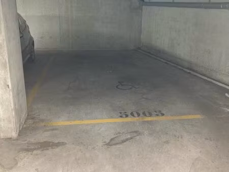 location de parking a osny 40/ mois