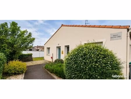 local professionnel – centre-ville