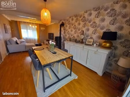 maison 4 pièces 82 m²