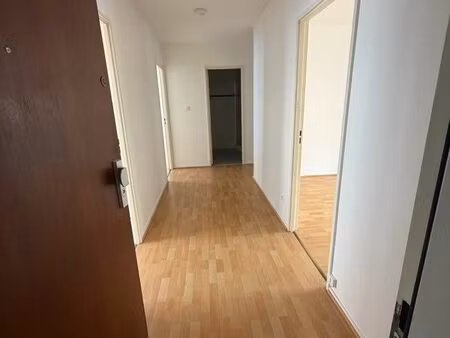 appartement t3 75m2 rdc