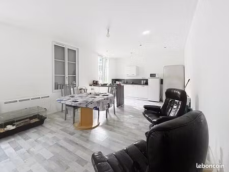 appartement 3 pièces 50 m²