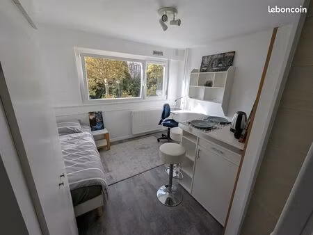 à louer – studio meublé tout équipé