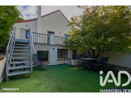 propriété 7 pièces 130 m²