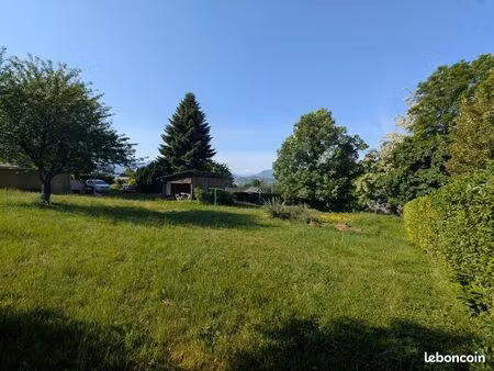 terrain 850 m² chambery