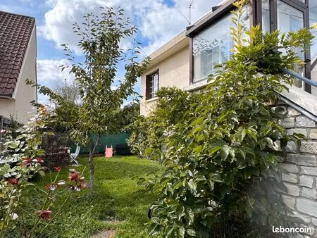maison avec appartement indépendant – emplacement idéal à moret-sur-loing