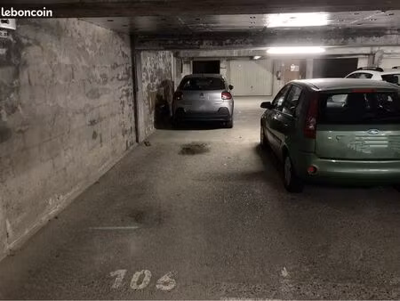 parking bonneville