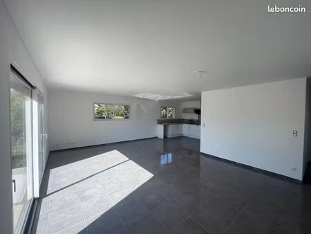 maison 3 chambres à louer