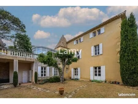 appartement 3 pièces 96 m²