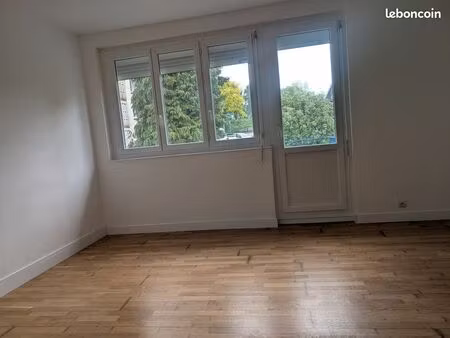 appartement 3 pièces 55 m2
