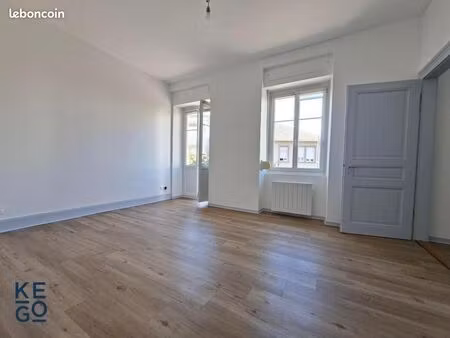appartement 3 pièces 52 m²