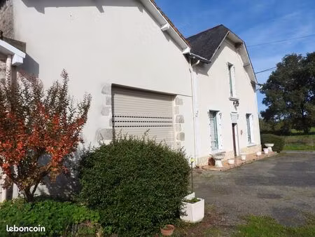 se loger au calme à la campagne 79350