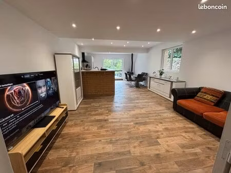 maison de ville entièrement rénovée