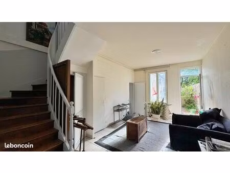maison 3 pièces 92 m²