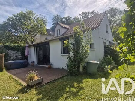 maison 6 pièces 110 m²