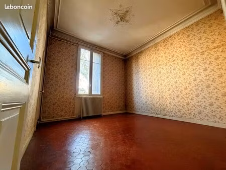 appartement t5 103m² + cave