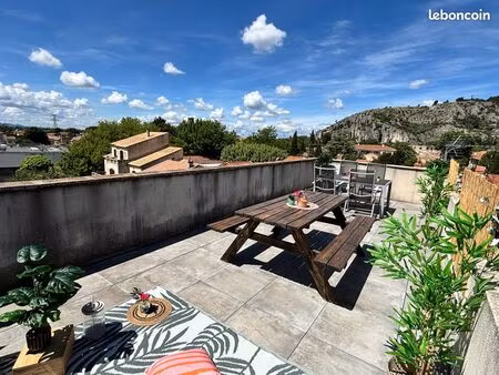 maison t4 avec toit terrasse et 2 stationnements