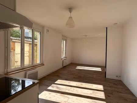 appartement duplex 3 pièces 63 m² centre ville landivisiau