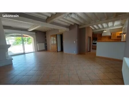 appartement 165 m2 avec terrasse et garage