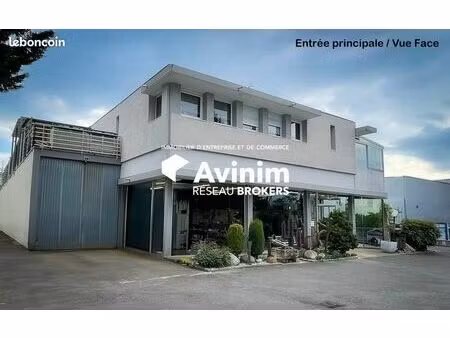 local 1530 m² annemasse