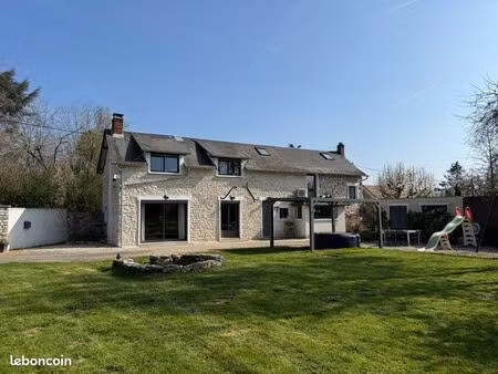 maison en pierres rénovée 6 pièces
