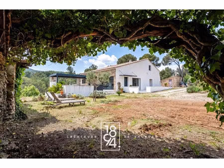 villa de luxe à vendre dans le quartier ouest