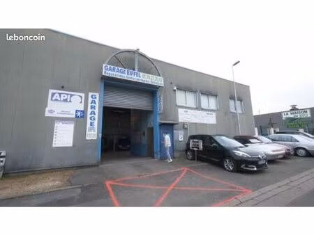 local commercial - garage automobile
