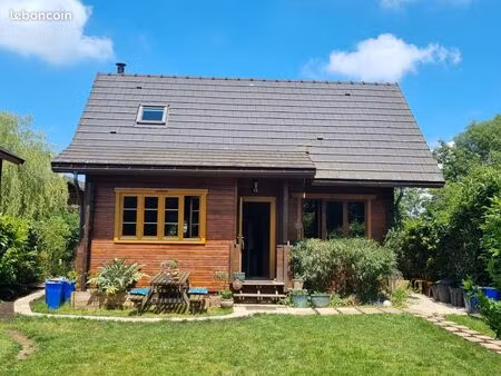 chalet 5 pièces 91 m²