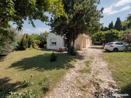 maison plain-pied 80m² + pièce 25m² à aménager – terrain 700m² – vente directe propriétair