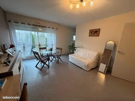appartement 1 pièce 33 m²