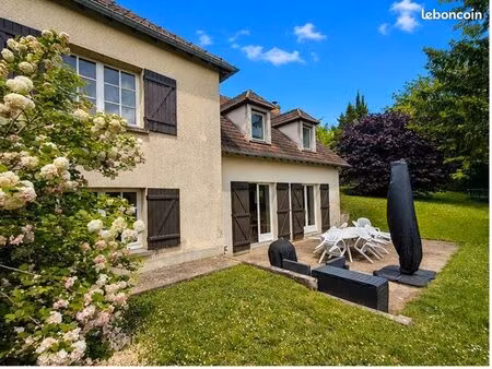 maison 7 pièces 150 m²