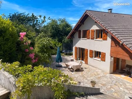 maison individuelle 5 pièces avec jardin située à trévignin