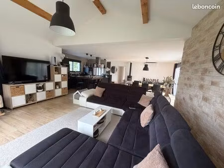 maison de plain pied de 133 m2 avec jardin