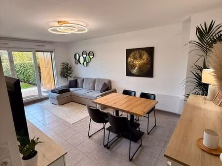 t3 65 m² jardin + parking – refait à neuf