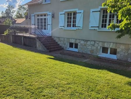 maison 95 m2 terrain arboré sud-est à rénover