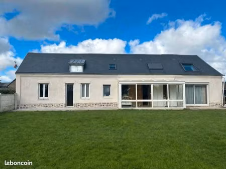 maison familiale rénovée avec goût – 135 m² – turretot