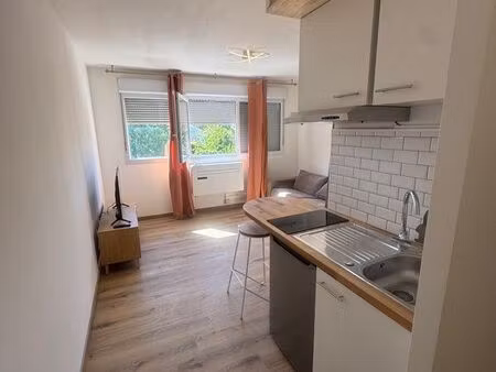 studio meublé