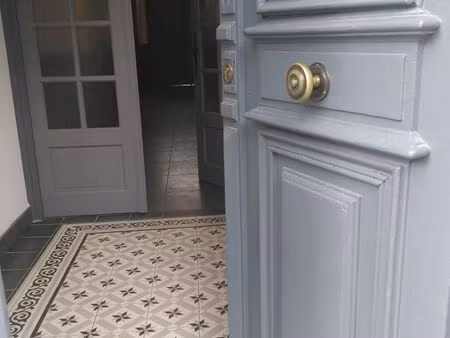 t2bis équipé avec terrasse et petit box privatifs et jardin commun