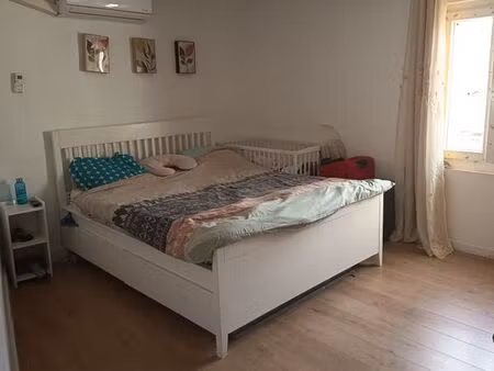 appartement t3 - centre ville de pertuis 840 euros hors charges