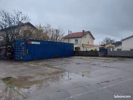 aire de stockage / container 40 pieds