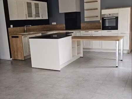 location maison 120 m2  25 minutes de civaux et chu poitiers