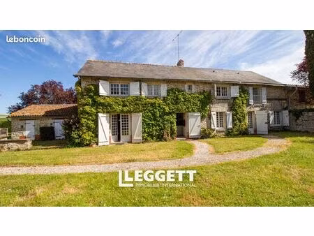 maison 12 pièces 405 m²