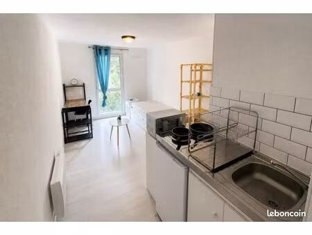 appartement 1 pièce 18 m²