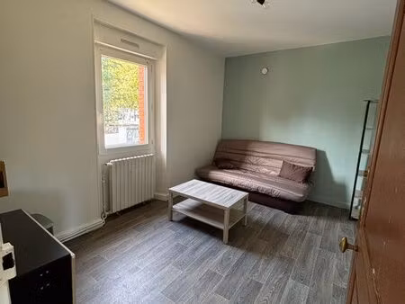 à louer – studio meublé 20 m² – idéal étudiant – zone universitaire
