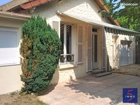 pavillon 3 pièces 67 m²