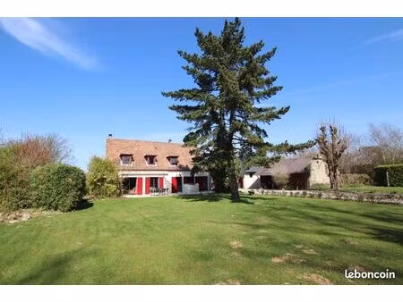 propriété 14 pièces 303 m²
