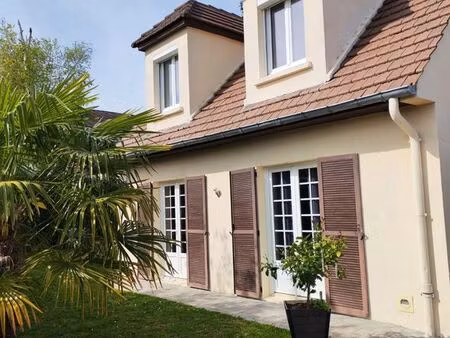 quartier clos roger : maison familiale 94.5 m² - terrain 428 m² - aucun travaux à prévoir
