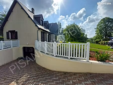 maison 5 pièces 136 m²